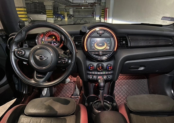 MINI Cooper S cena 83000 przebieg: 79000, rok produkcji 2016 z Goleniów małe 46